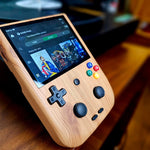 Anbernic RG405V - Console Android per retrogaming - Vignette | DOCK & PLAY